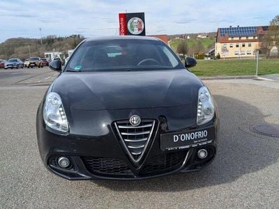 Gebraucht Alfa Romeo Giulietta Turismo 120 PS (88 kW) 2015 Nero Kleinwagen