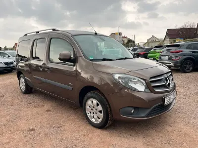 Używany Mercedes Citan 111 110 KM (80 kW) 2017 Brązowy Minivan