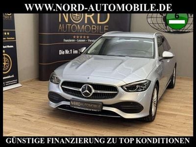 Gebraucht Mercedes C200 Avantgarde 163 PS (119 kW) 2022 Silber Limousine