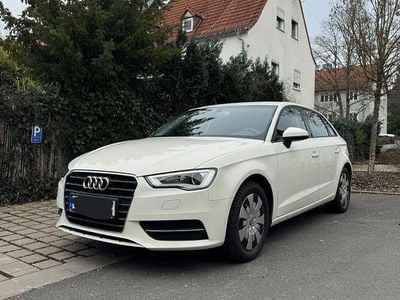 Gebraucht Audi A3 122 PS (89 kW) 2013 Weiß Limousine