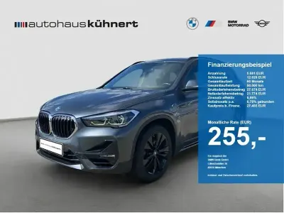 Gebraucht BMW X1 Sport Line 220 PS (161 kW) 2022 Grau SUV