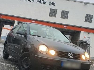 Gebraucht VW Polo 75 PS (55 kW) 2004 Grau Kleinwagen