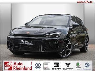 Nuova Cupra Leon VZ3 300 CV (220 kW) 2026 Nero Berlina