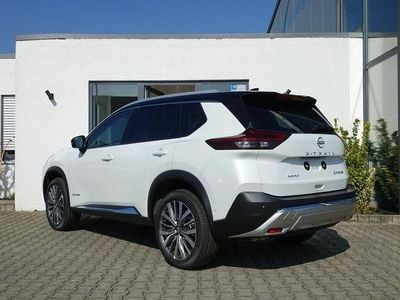 Neu Nissan X-Trail Tekna+ 213 PS (156 kW) 2026 Weiß SUV