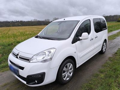 Gebraucht Citroën Berlingo 99 PS (72 kW) 2017 Weiß Van / Kleinbus