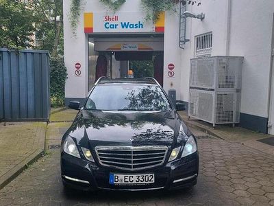 Mercedes E220