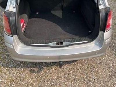 Gebraucht Opel Astra 90 PS (66 kW) 2005 Silber Kombi