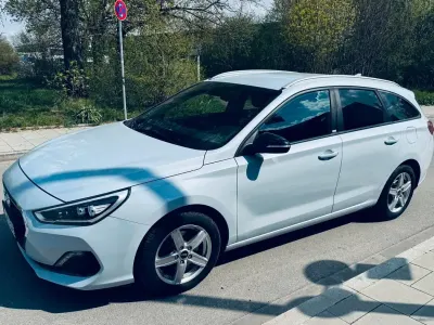 Gebraucht Hyundai i30 140 PS (102 kW) 2018 Kombi