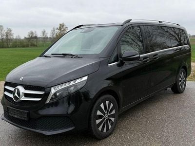 Second-hand Mercedes V250 Avantgarde Edition 190 CP (139 kW) 2023 Negru Monovolum