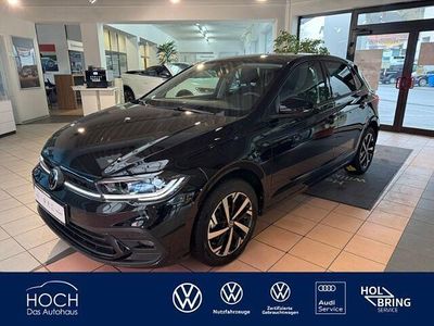 Gebraucht VW Polo Move 110 PS (80 kW) 2023 Schwarz Kleinwagen