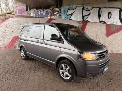 Gebraucht VW T5 Comfortline 179 PS (131 kW) 2014 Grau Van