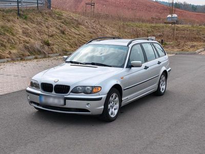 Gebraucht BMW 320 150 PS (110 kW) 2003 Silber Kombi