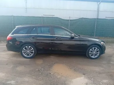 Gebraucht Mercedes C200 136 PS (100 kW) 2016 Schwarz Kombi