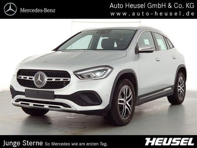 Gebraucht Mercedes GLA180 Business 136 PS (100 kW) 2022 Iridiumsilber metallic SUV
