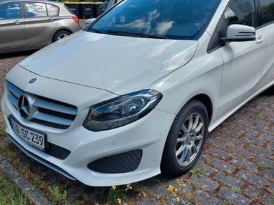 Mercedes B200
