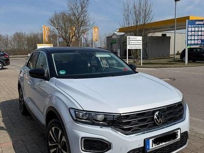 Gebraucht VW T-Roc United 150 PS (110 kW) 2020 Weiß SUV