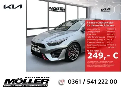 Gebraucht Kia ProCeed GT Comfort 204 PS (150 kW) 2024 Silber Kleinwagen