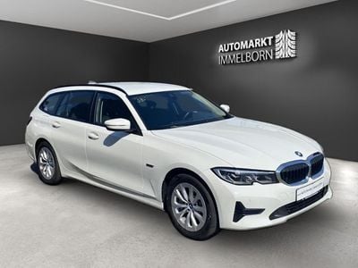 BMW 330e