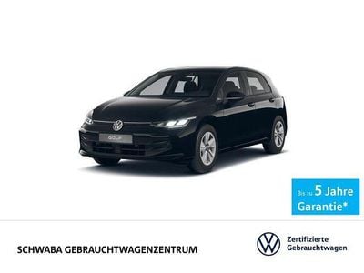 Second-hand VW Golf VIII Life 116 CP (85 kW) 2025 Negru Berlinǎ