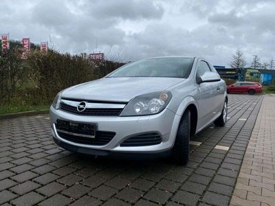 gebraucht Opel Astra GTC Astra H1,6L 116 PS Zahnriemen gewechselt TÜV Klima