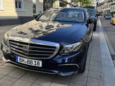 Brugt Mercedes E400 340 HK (250 kW) 2019 Blå Sedan