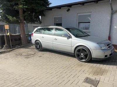 Gebraucht Opel Vectra 150 PS (110 kW) 2005 Silber Kombi
