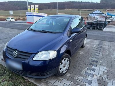 Gebraucht VW Fox 55 PS (40 kW) 2009 Blau Kleinwagen