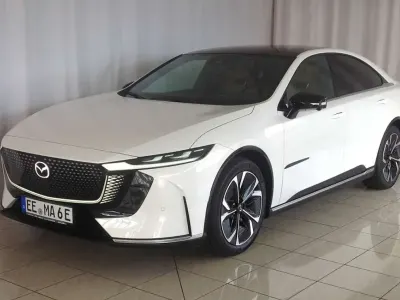 Neu Mazda 6e Takumi-Line 60 kW (82 PS) 2026 Crystal white pearl Limousine