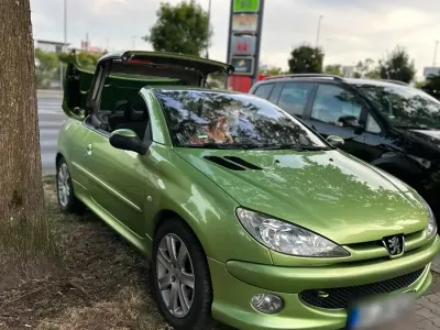 Gebraucht Peugeot 206 2004 Grün Cabrio