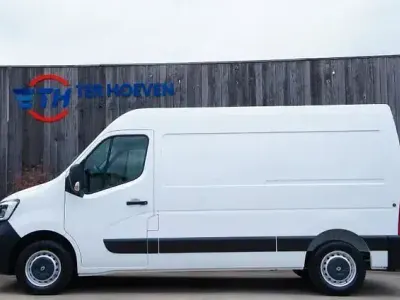 Używany Renault Master 135 KM (99 kW) 2020 Biały Minivan