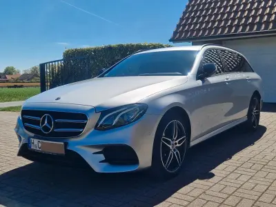 Second-hand Mercedes E200 AMG 150 CP (110 kW) 2018 Argintiu Berlinǎ
