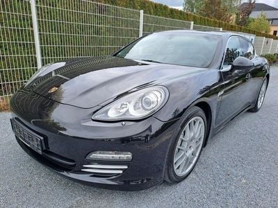 Porsche Panamera 4S