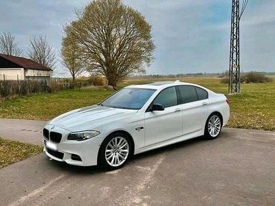 Usado BMW M550 Performance 381 HP (280 kW) 2012 Branco Sedan