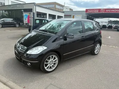 Gebraucht Mercedes A160 Avantgarde 95 PS (69 kW) 2010 Schwarz Limousine