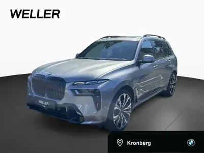Gebraucht BMW X7 M Sport 352 PS (258 kW) 2023 Grau SUV