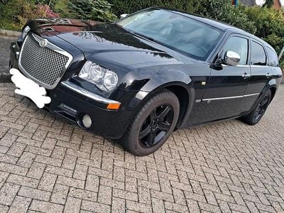Second-hand Chrysler 300C 218 CP (160 kW) 2010 Negru Break