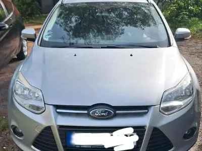 Second-hand Ford Focus 115 CP (84 kW) 2011 Argintiu Break