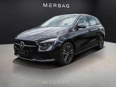 Gebraucht Mercedes B250e Progressive 163 PS (119 kW) 2025 Lack kosmosschwarz Kleinwagen
