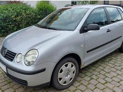 VW Polo