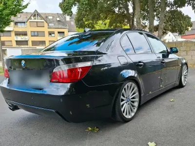 Gebraucht BMW 520 M Sport 170 PS (125 kW) 2004 Schwarz Limousine