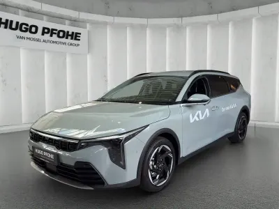 Neu Kia K4 Spirit 150 PS (110 kW) 2026 Morgenbrise grau Kombi