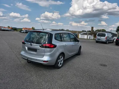 Gebraucht Opel Zafira 140 PS (102 kW) 2012 Silber Van / Kleinbus