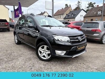 Gebraucht Dacia Sandero Prestige 90 PS (66 kW) 2013 Schwarz SUV