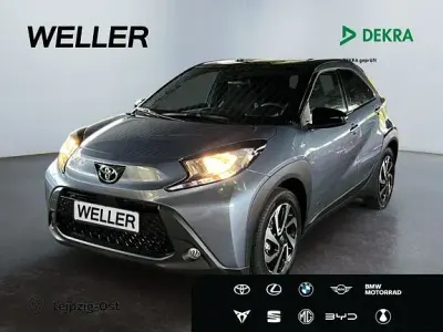 Gebraucht Toyota Aygo X Basis 72 PS (52 kW) 2024 Grau SUV