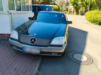 Używany Mercedes S420 279 KM (205 kW) 1995 Czarny Sedan/Limuzyna