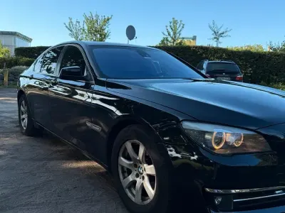 Gebraucht BMW 730 285 PS (209 kW) 2012 Schwarz Limousine