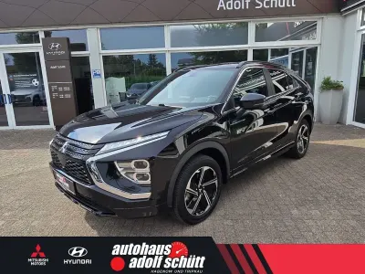 Gebraucht Mitsubishi Eclipse Cross Plus 188 PS (138 kW) 2022 Pantherschwarz SUV