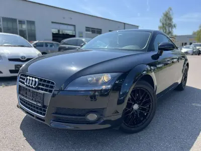 Gebraucht Audi TT 160 PS (117 kW) 2009 Phantomschwarz perleffekt Coupé