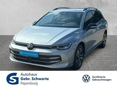 Gebraucht VW Golf VIII 116 PS (85 kW) 2025 Silber Kombi