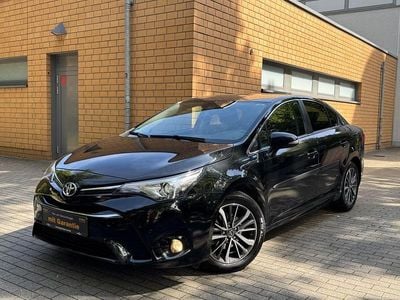 Schwarz Gebraucht 2015 Toyota Avensis Business Edition Limousine | 17.990 € (Etwas zu teuer)